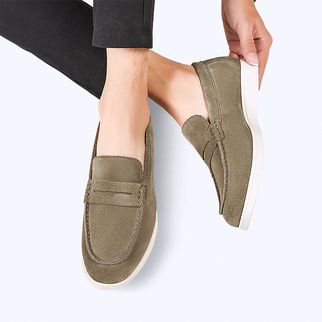 Mocassim Camurça Neri